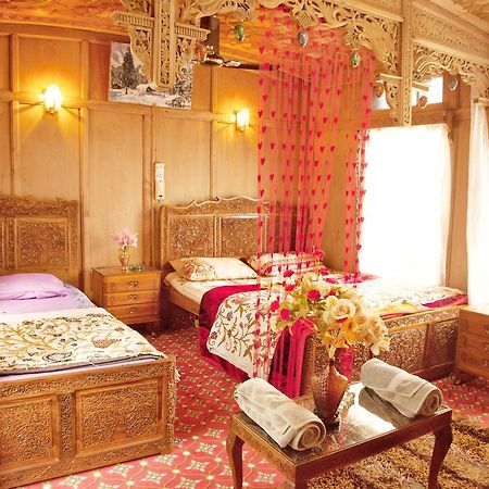 New Bul Bul Group Of Houseboats Srinagar Hotel Durgjan Exterior photo