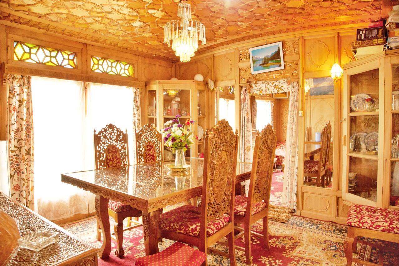 New Bul Bul Group Of Houseboats Srinagar Hotel Durgjan Exterior photo